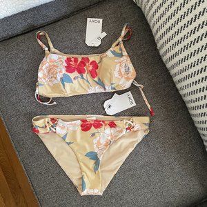 Roxy Riding Moon Bikini Swimsuit - Size M - NWT